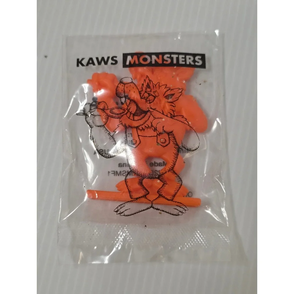Rare KAWS Figure 3in Orange NEW Count Chocula Monsters ZP0822DGKAMSMF1
